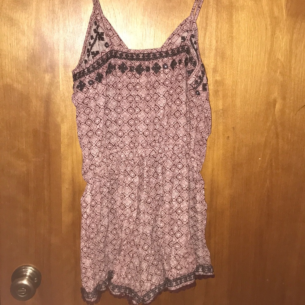 Romper - Picture 4 of 4